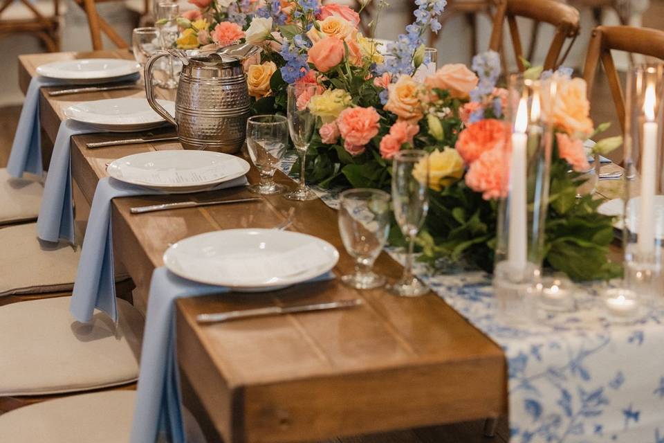 Personal Touch Dining