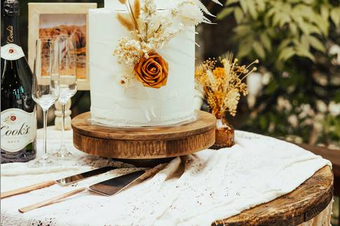 Cake Stand