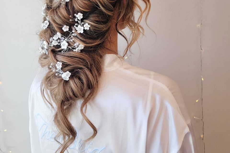 Sacramento Bridal Hair stylist