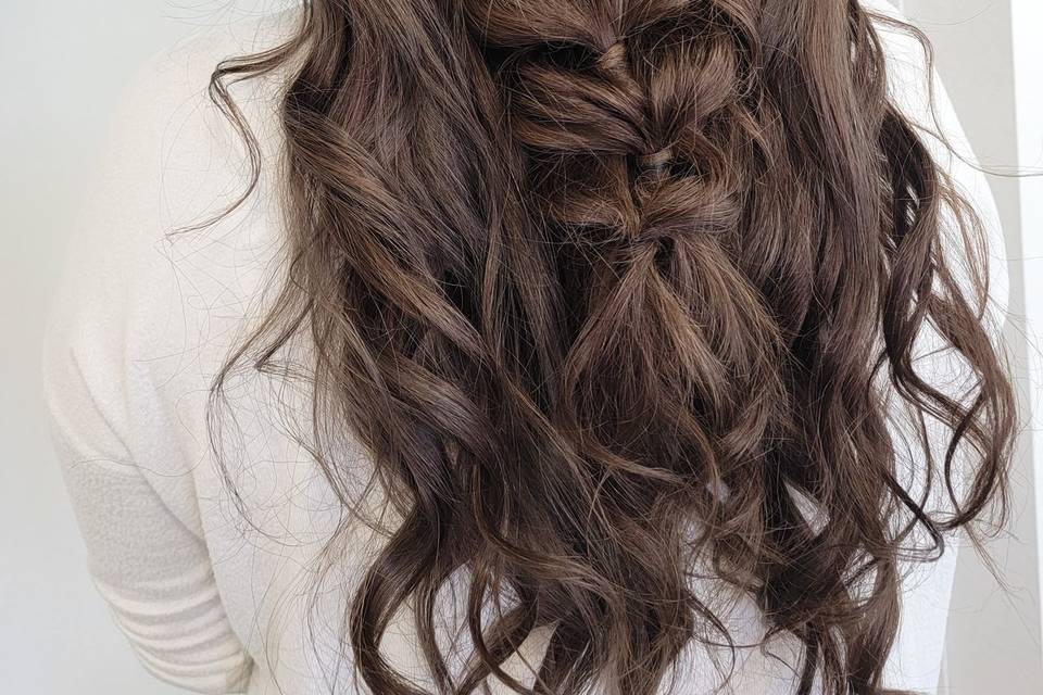 Sacramento Bridal Hair stylist