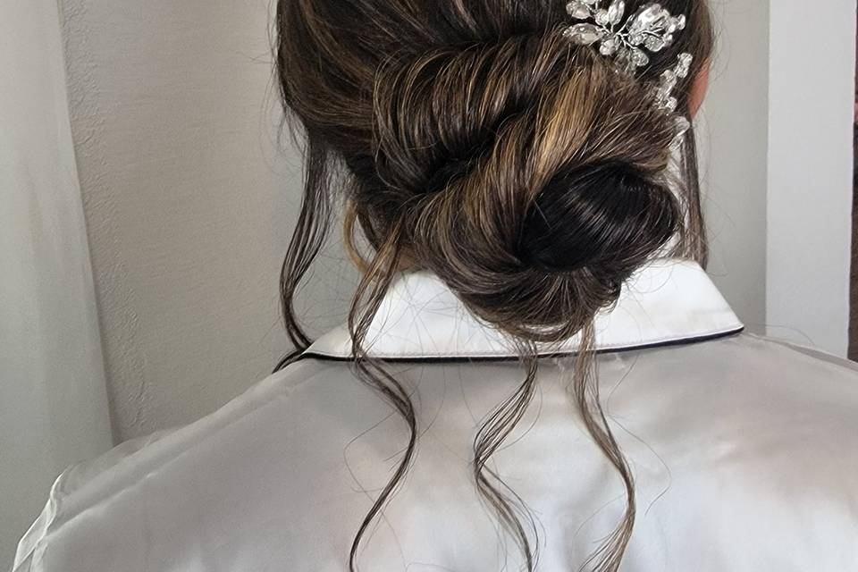 Sacramento Bridal Hair stylist