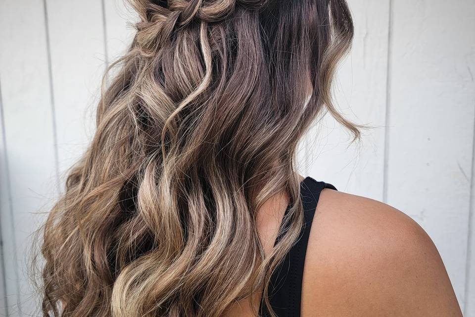 Sacramento Bridal Hair stylist