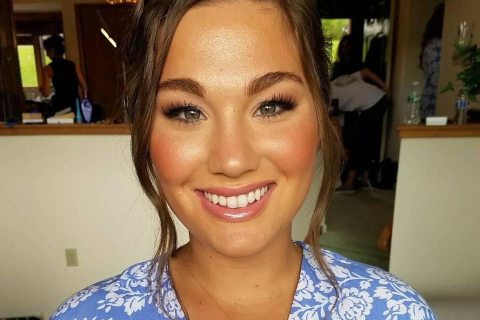 Makeup By Monique