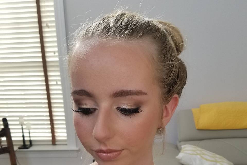 Makeup By Monique