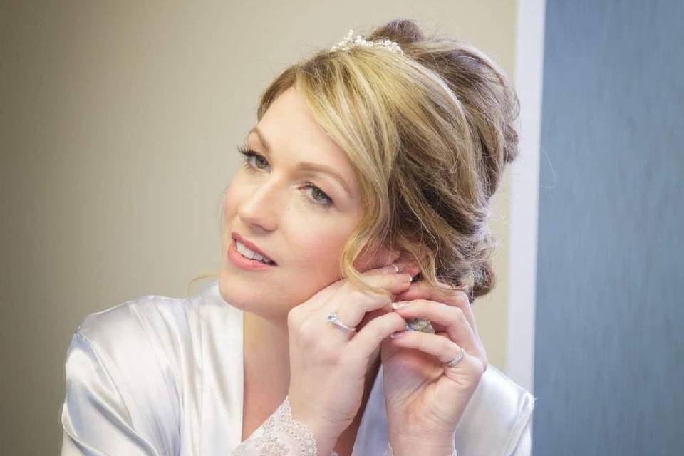 Winter Bride. Airbrush Makeup