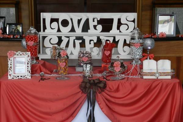 Sweet Jonesin Candy Buffets and Card Boxes