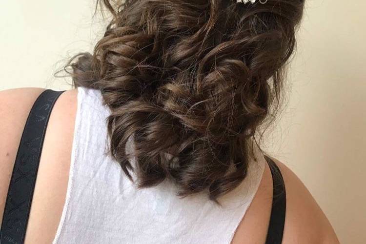 Curls and headpiece