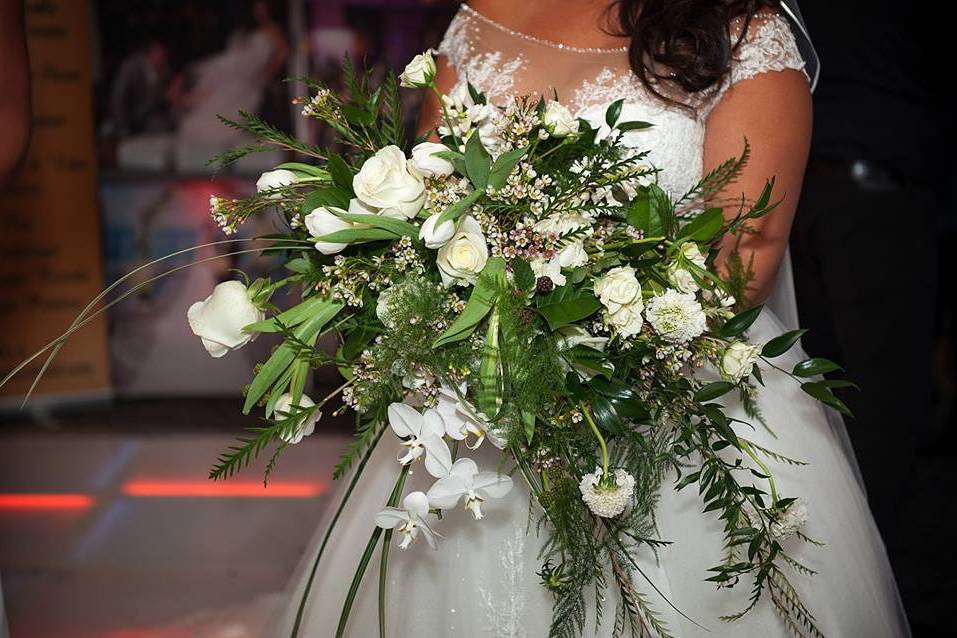 Queen For A Day: Planning Your Bridal Bouquet Essex Florist