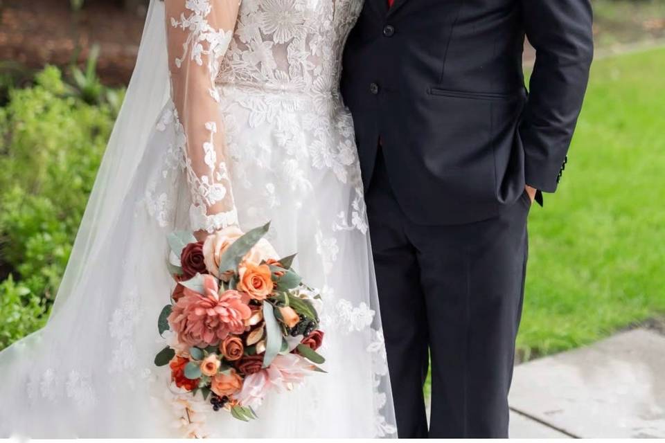 Bride soft waves and soft glam