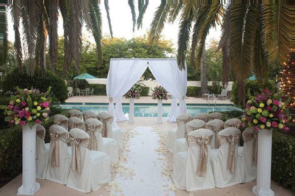 Poolside Terrace