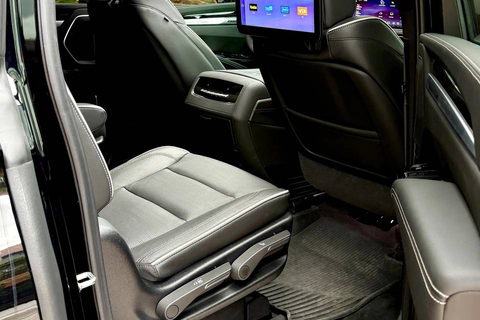 Cadillac Escalade rear cabin