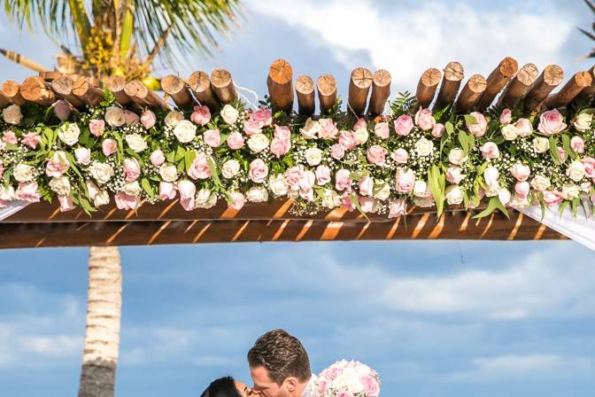 Fun In The Sun Weddings