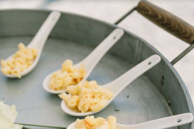 Mac & cheese bites