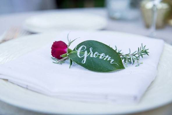 Groom leaf place card