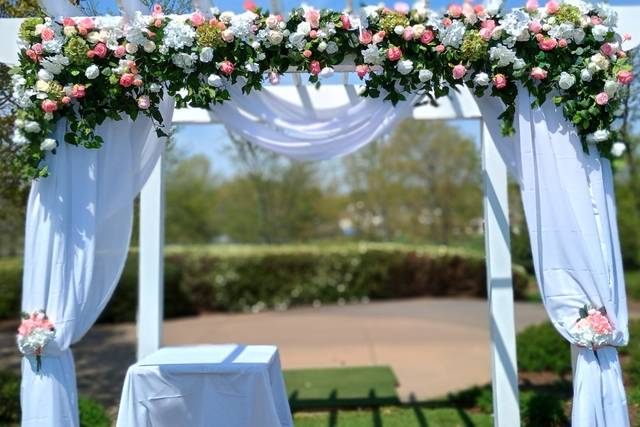 White and pink arbor