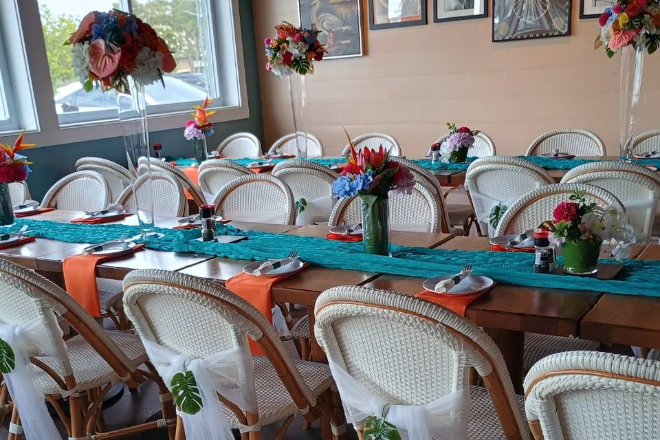 Tropical chair decor