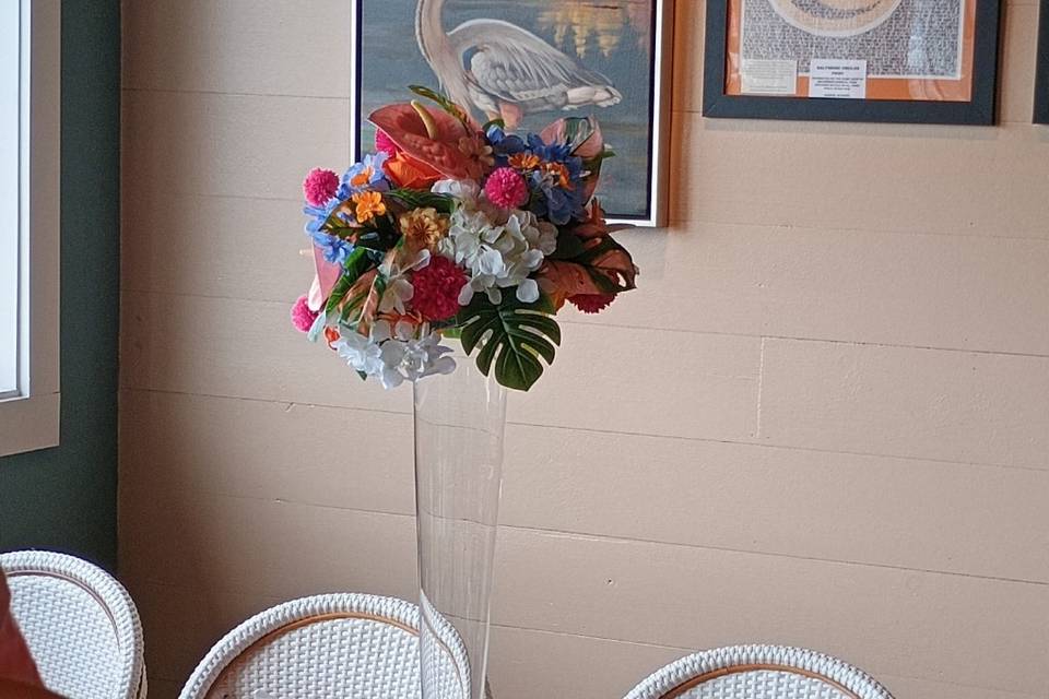 Tropical centerpieces