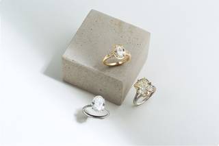 R.F. Moeller Jeweler