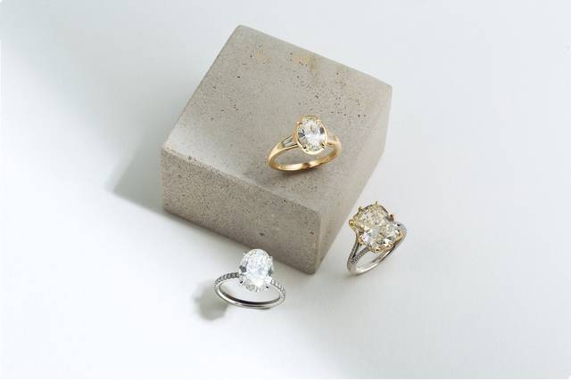 R.F. Moeller Jeweler