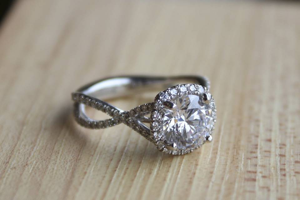 Lazare Diamond Ring