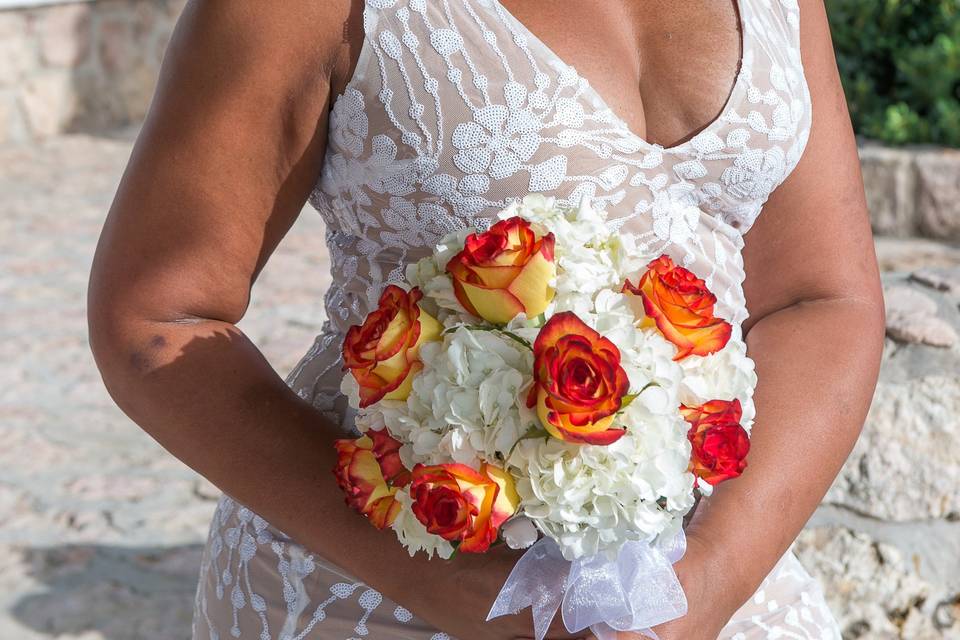 Monette with hydrangea bouquet