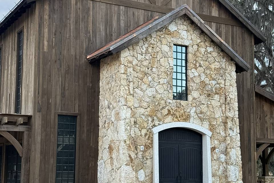 COURTYARD FRONT