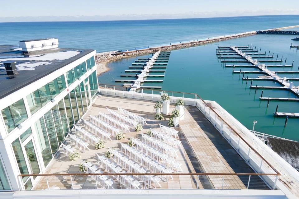 Salt at Newport Shores