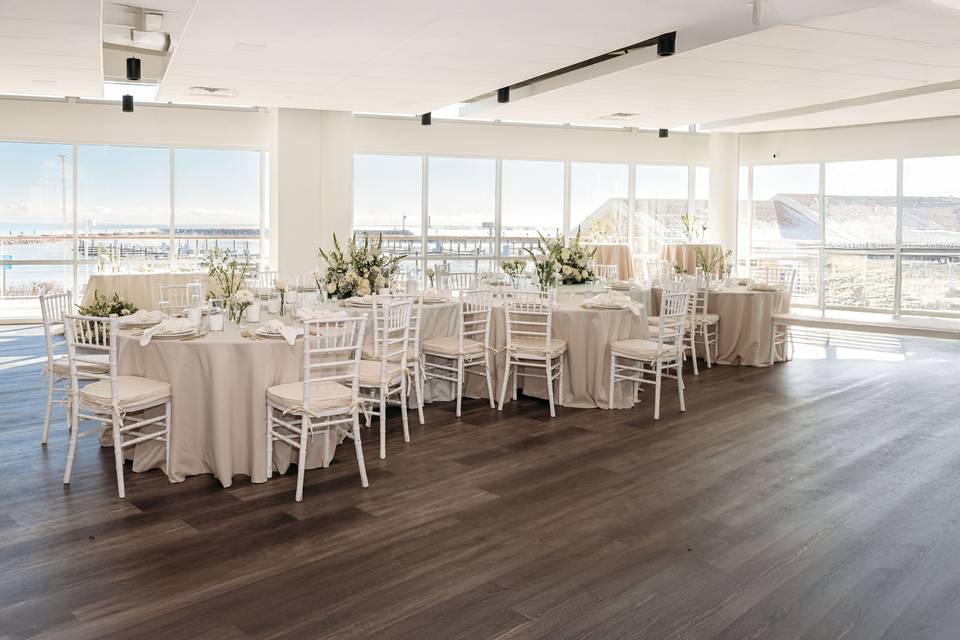 Salt at Newport Shores