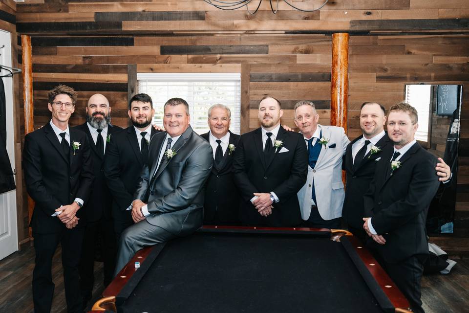 Groom Suite