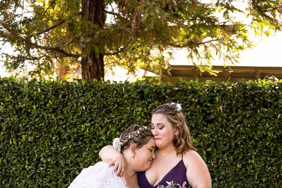 Bride and sister