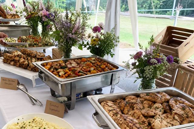 03-buffet-spread.png