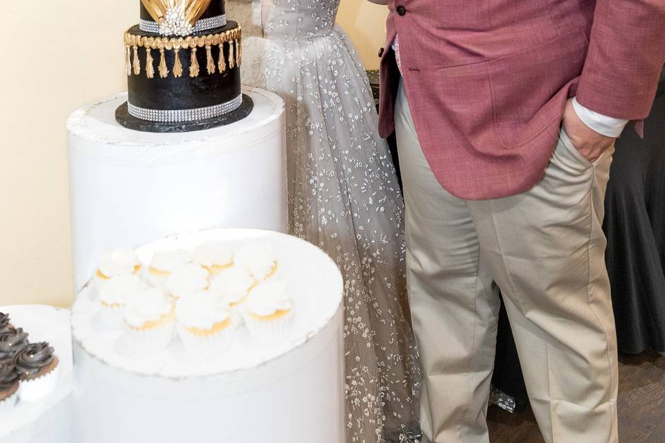 Cake cutting