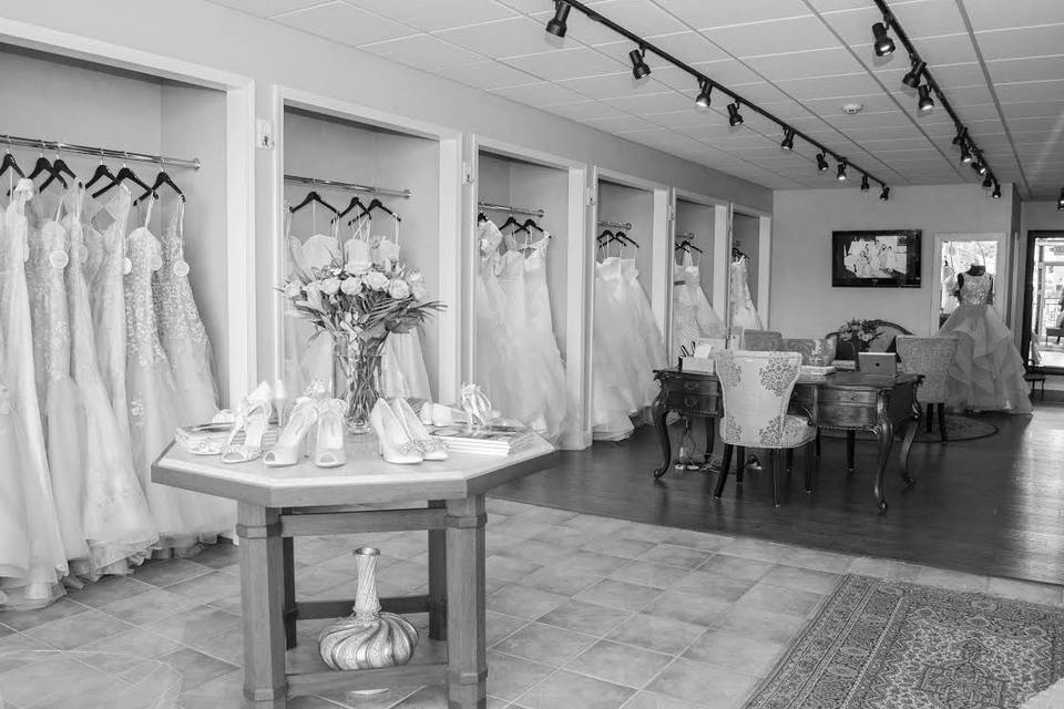 Bridal Boutique B&W