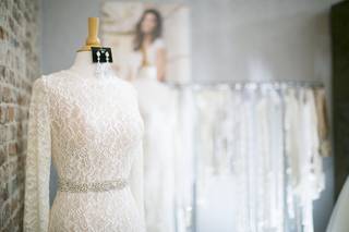 Wedding Dress and Bridal Gowns Shops - WeddingWire