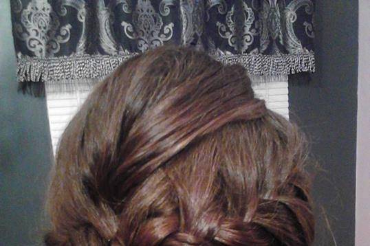 Steel Magnolias Salon & Boutique