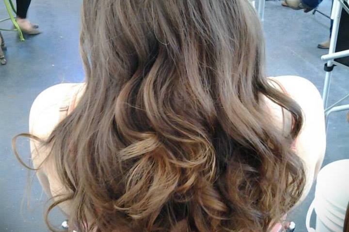 Steel Magnolias Salon & Boutique