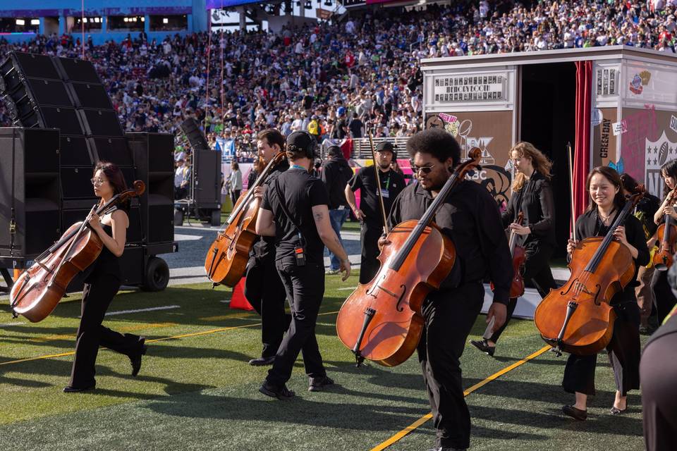 Super Bowl cellos