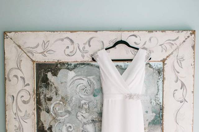 Simple wedding dress