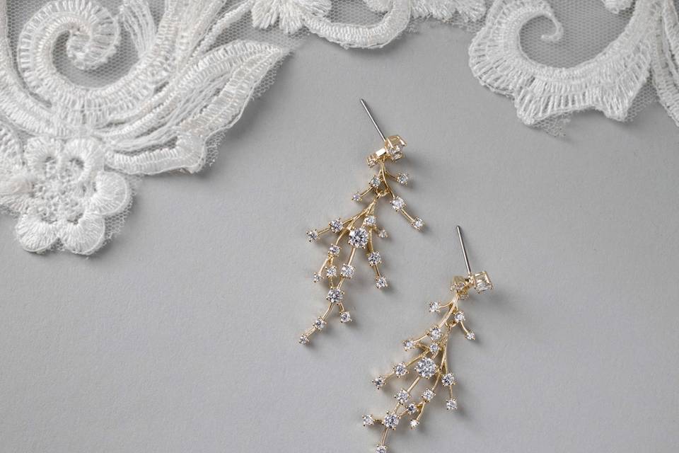 Dleicate Gold CZ Earrings