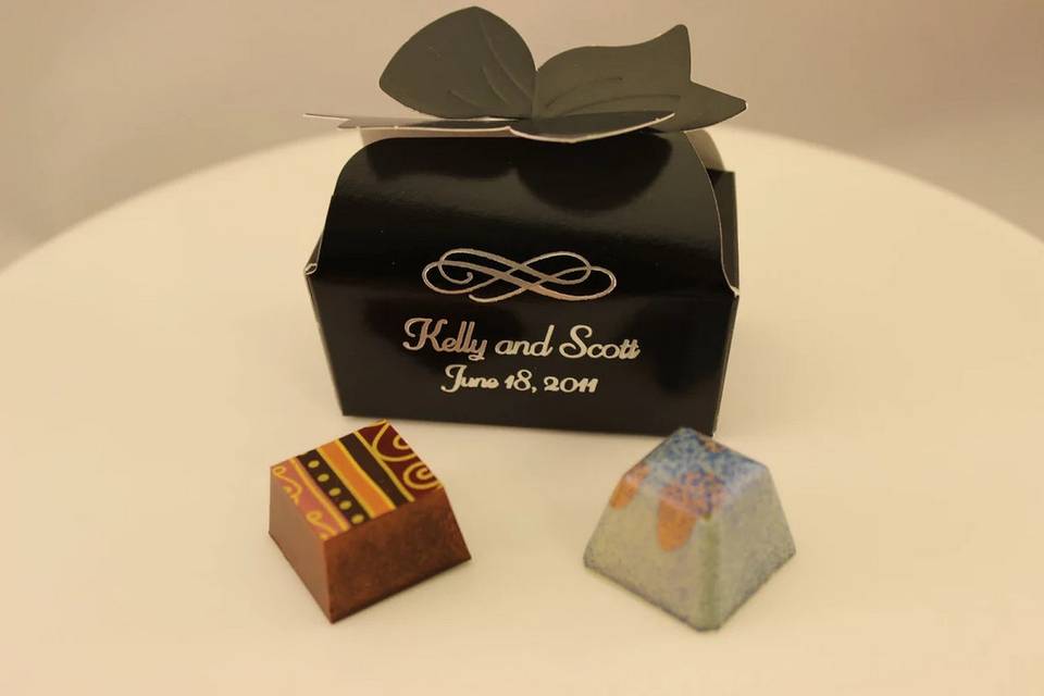 Noela chocolate and confections