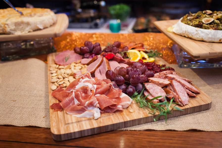 Megunticook Market & Catering
