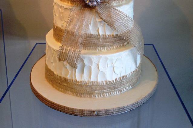 Wedding cake with ribbon