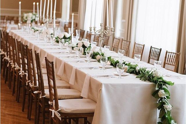 Long table setting