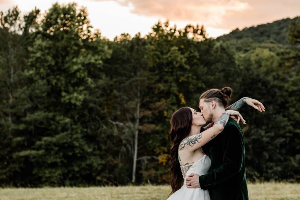 Summit Farm Weddings
