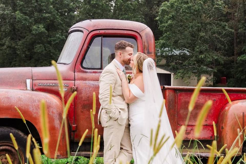 Summit Farm Weddings