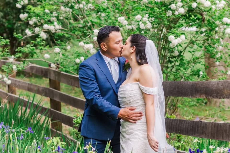 Summit Farm Weddings