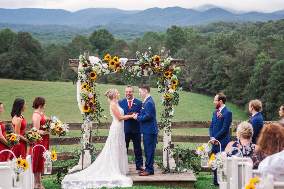 Summit Farm Weddings