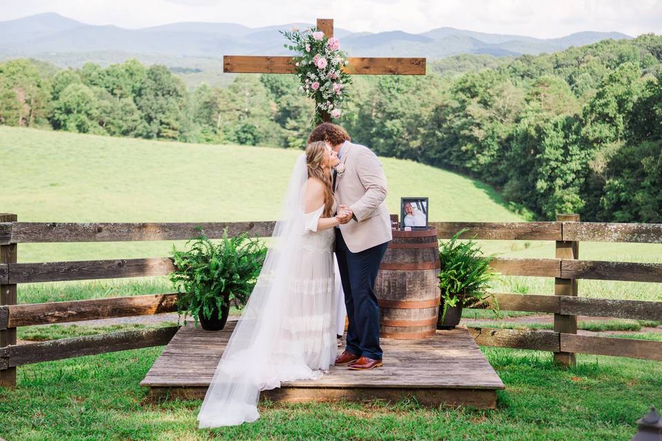 Summit Farm Weddings