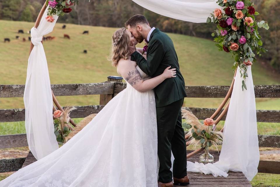 Summit Farm Weddings