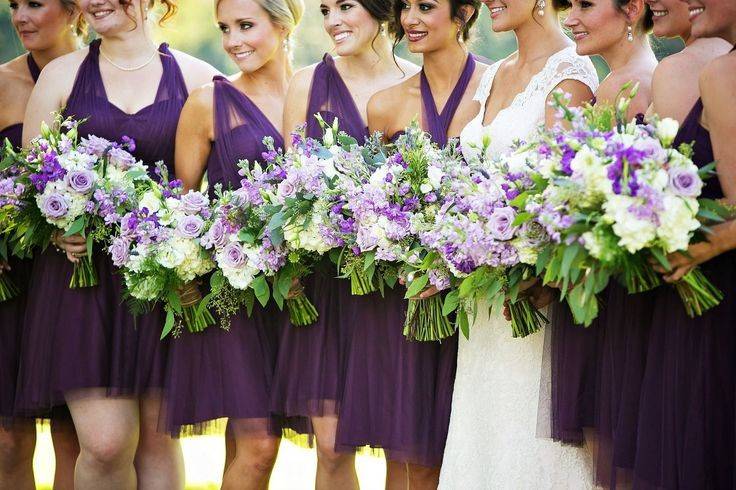 Bouquets of the bridal party